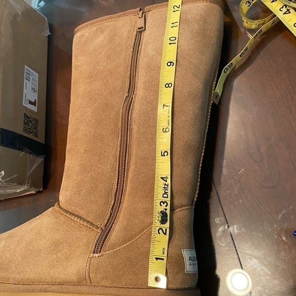 AUS WOOLI Australia Tall tan boots size 9 - Picture 11 of 11